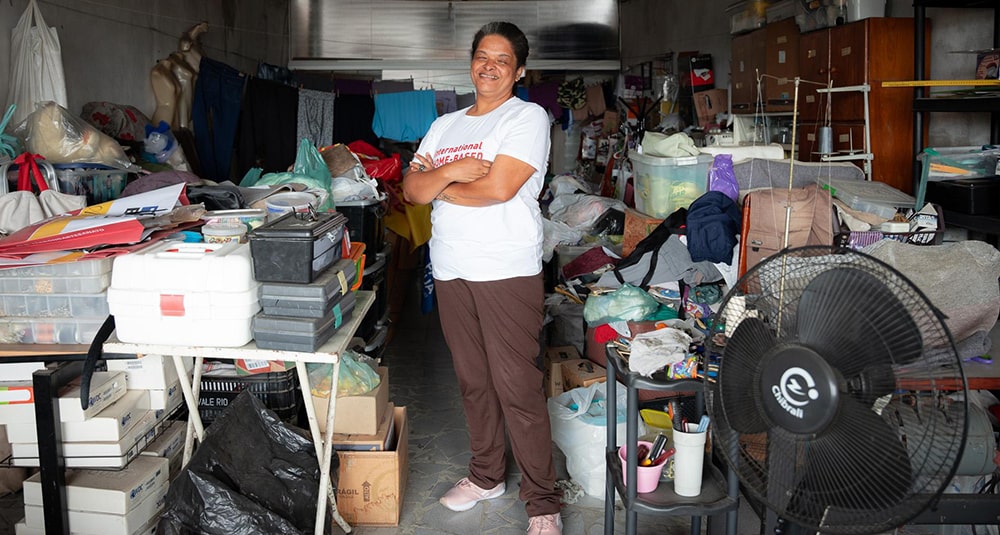 Edna-em-sua-casa,-a-sede-da-Tendarte-em-Osasco